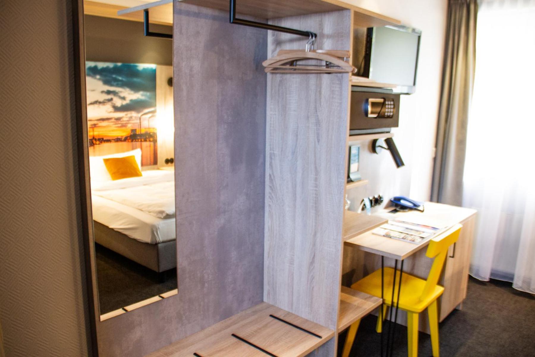 Hotel-Restaurant Steuermann Karlsruhe Eksteriør bilde